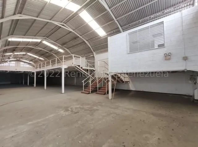 Galpones En Alquiler Centro De Barquisimeto Lara Excelente Ubicacion Rja
