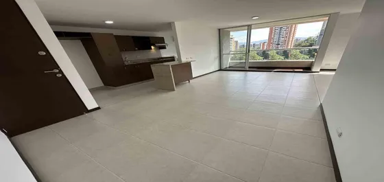 Apartamento En Arriendo Ubicado En Envigado Sector Loma Del Esmeraldal (27260).