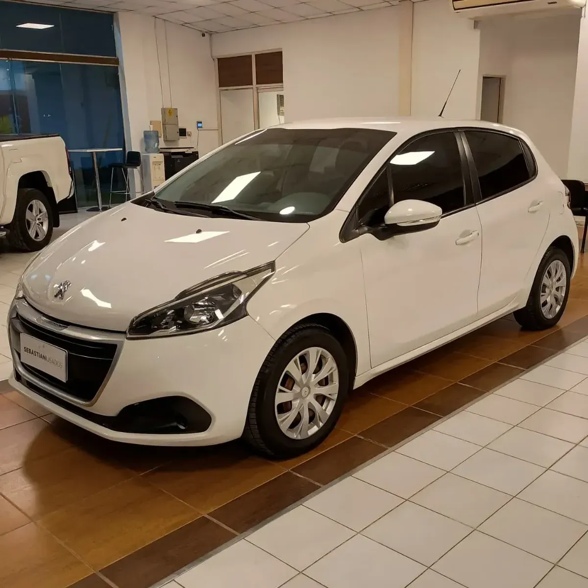 Peugeot 208 1.6 Active