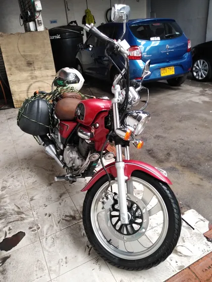 Suzuki Gz150 2015 Roja Ie