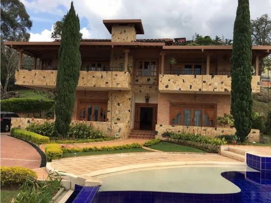 Venta Casa Sabaneta - Sector Las Lomitas