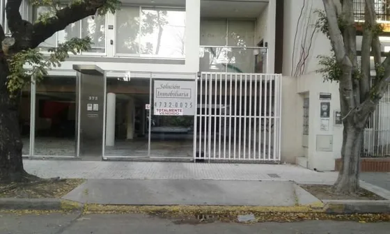 Cochera - San Isidro