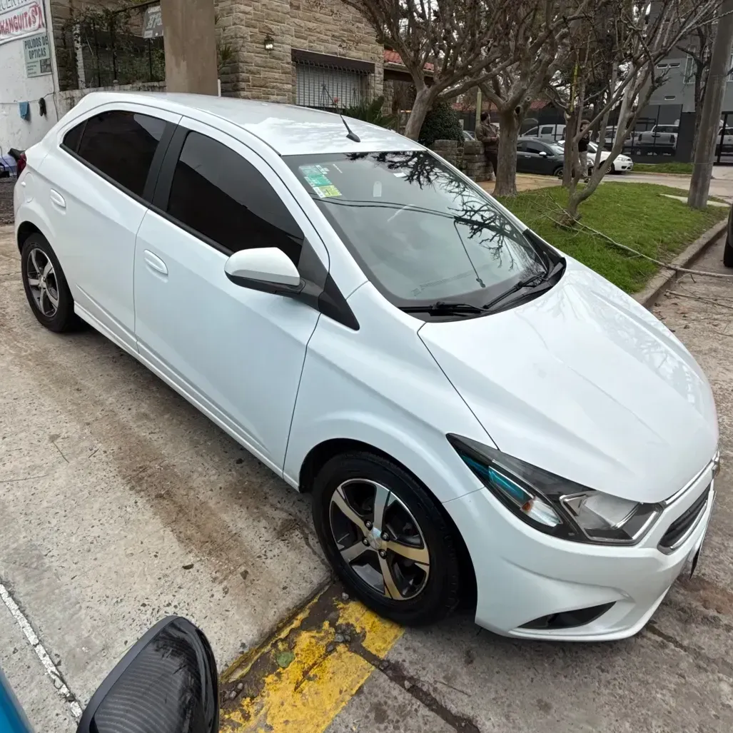 Chevrolet Onix 1.4 Ltz 98cv