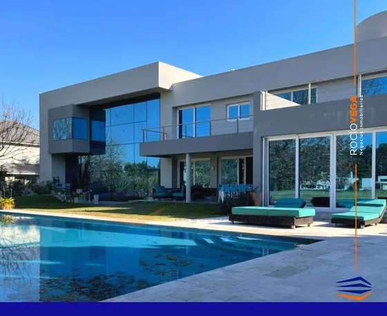 Casa En Venta En Country  Club San Diego Moreno