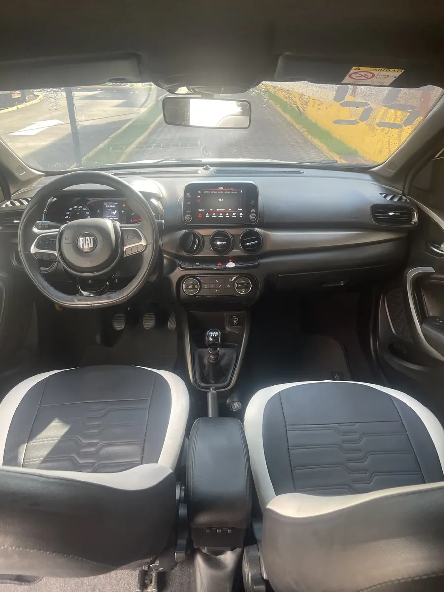 Fiat Cronos 2022 1.3 Drive S-design Flex 4p — foto 9