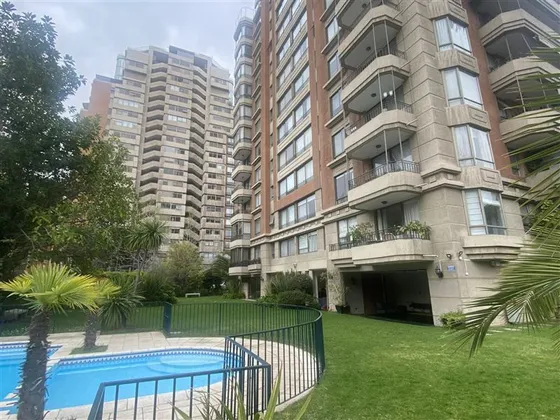 Departamento En Venta De 4 Dorm. En Vaticano