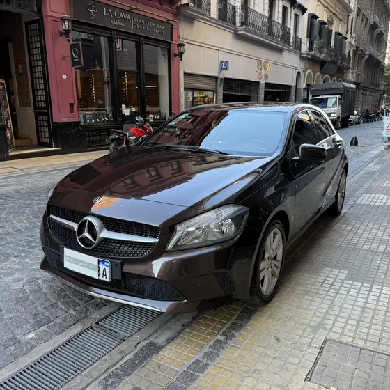 Mercedes-benz Clase A 1.6 A200 Urban 156cv