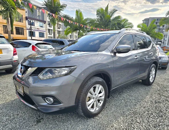 Nissan Xtrail 2.5 Advance