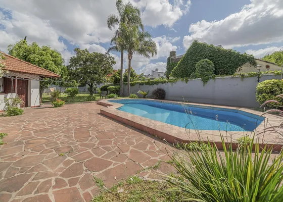 Venta Casa Lote De 1275m2 Lomas De Zamora