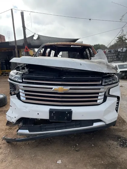 Chevrolet Suburban High Country 2021 Por Partes