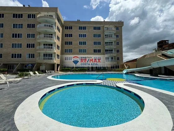En Alquiler Apartamento Planta Baja El Más Buscado Por Su Comodidad, Dentro Del Excelente Conjunto Villarena En Tucacas Con Planta Eléctrica Total.