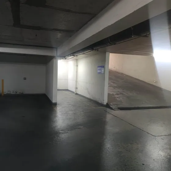 Excelente Ubicación Estacionamiento Sector San Pablo