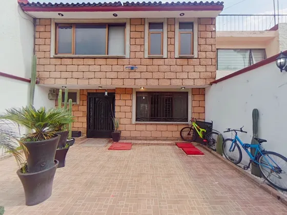 Casa En Venta En Condominio