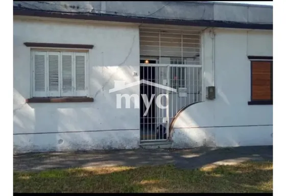 Venta-oportunidad C/renta, Prado Límite Con Capurro, Mazangano Próximo A La Av. Millán