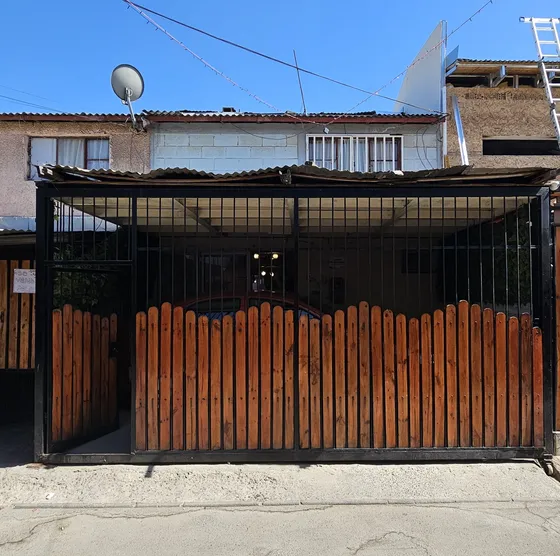 Se Arrienda Casa Pasaje Millanao, Puente Alto.