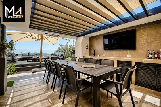 Departamento Triplex En Venta De 2 Dorm. En Peñalolén