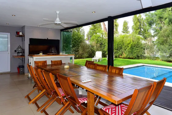 Venta Casa 5 Amb. Barrio Weston,f.alvarez-financia