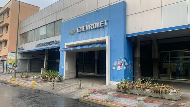 En Venta : Consecionario Automotriz ! El Más Grandes En Caracas!! Ubicación Estratégica Av. Principal Nueva Granada  Concesionario Chevrolet. Wsuarez