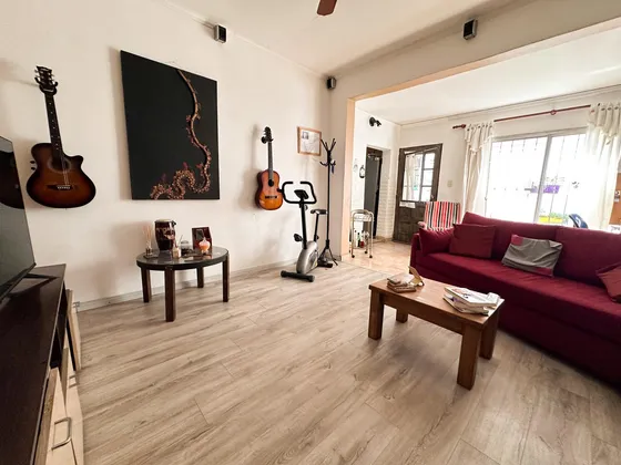 Venta Casa Lote Propio  Sarandi Avellaneda