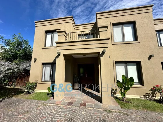 Casa En Venta Altos Del Sol 
