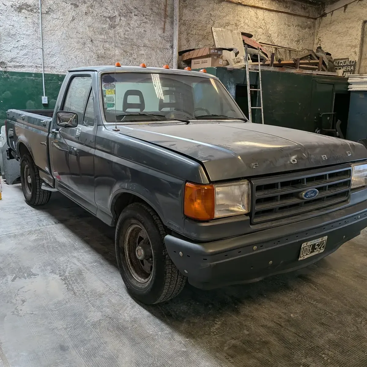 Ford F-100 3.6 Lujo