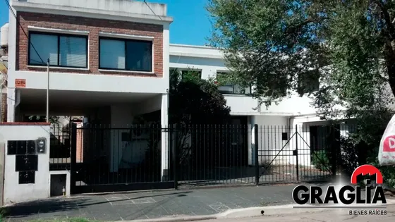 Importante Galpón Zona Industrial
