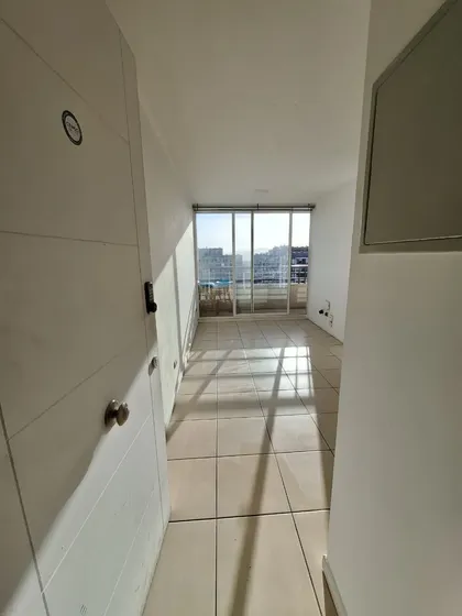 Sin Comision Depto 1d-1b Recién Acondicionado Metro Ecuador