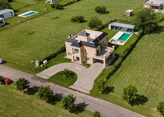 Venta Casa 6 Ambientes En Canning