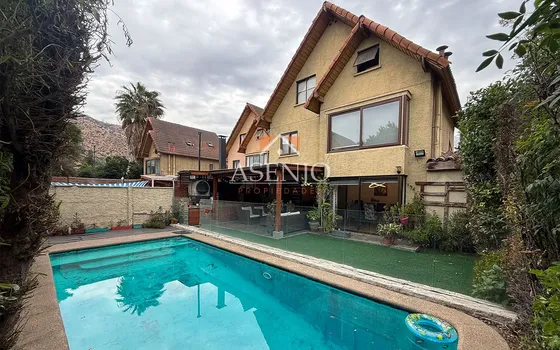 Casa En Venta En Huechuraba