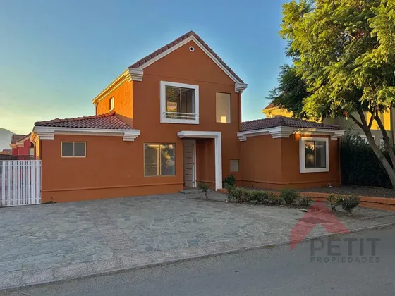 Casa En Ciudad De Los Valles, Pudahuel