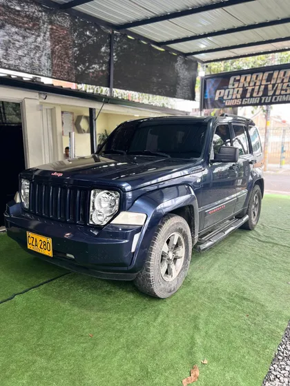 Jeep Cherokee 3.7 Sport
