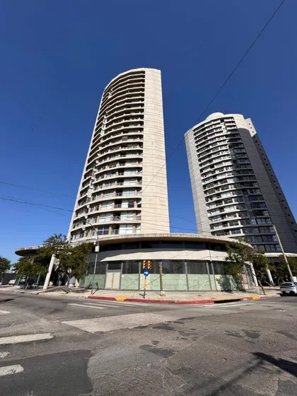 Venta Departamento En B General Paz!! Piso Alto!!