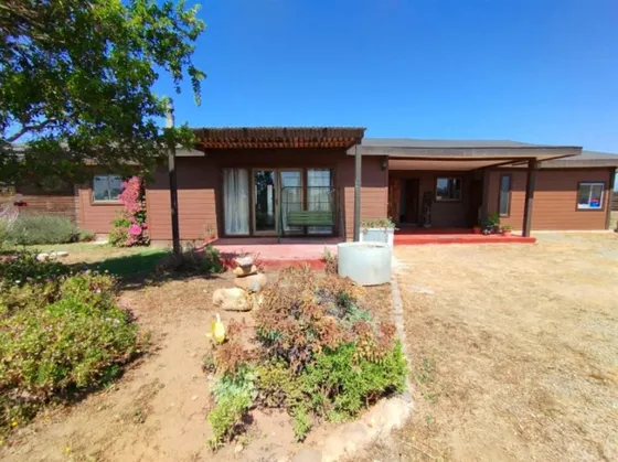 Venta Parcela, 5 Dormitorios. Mas Cabaña De 60 Mt2 Limache