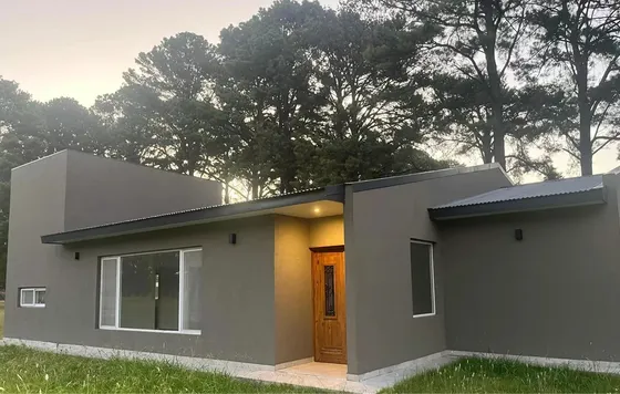 Venta Casa 4 Ambientes A Estrenar Barrio Privado Pinares / Exaltación De La Cruz