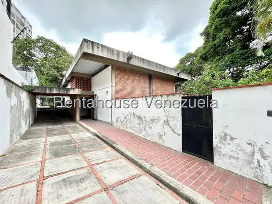 Alquiler De Casa En Chuao Vp 26-11848
