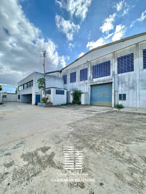 En Venta Galpón En La Carretera Nacional Vía San Juan Bautista, Sector El Espinal. 