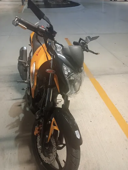 Pues Una  Moto No Le Falla Nada Cloch Hidráulico