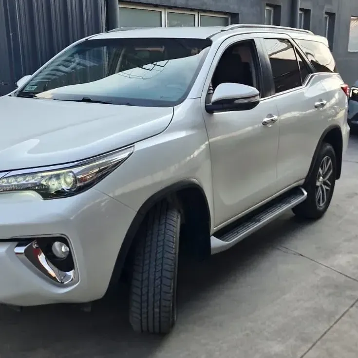 Toyota Hilux SW4 2.8 SRX 177 cv 4x4 7 velocidades Automático