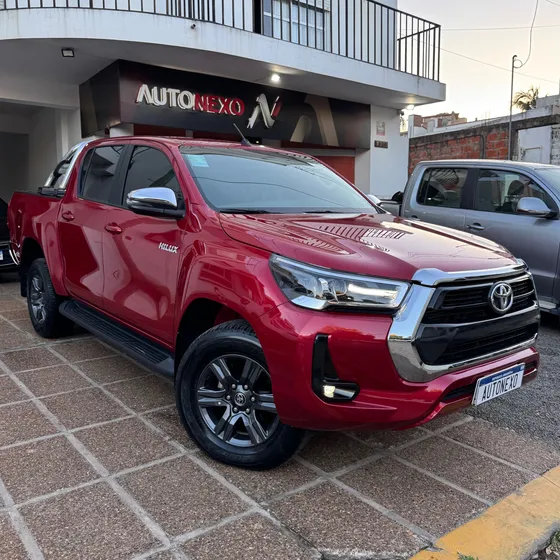 Toyota Hilux Pick-up 2.8 Cd Srv 177cv 4x2 At
