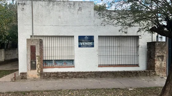 Venta Casa En Pueblo Nuevo (jauregui)