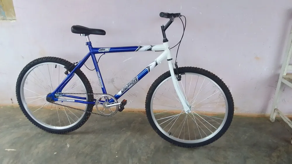 Bicicleta Aro 26 Ultra Bikes Bicolor Masculina Sem Marcha Cor