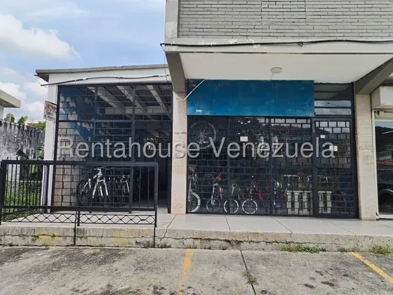 Local Con Inversion 100% Operativo  Venta C.c Nuevo Trigal  Carabobo Leida Falcon Lf25-9062