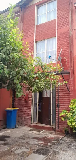 En Venta Casa De 3 Pisos A Pasos De Metro Elisa Correa