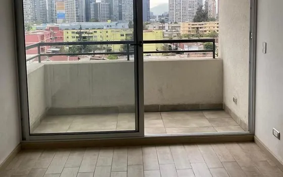 Gran Departamento En Venta De 1 Dorm. En Estación Central