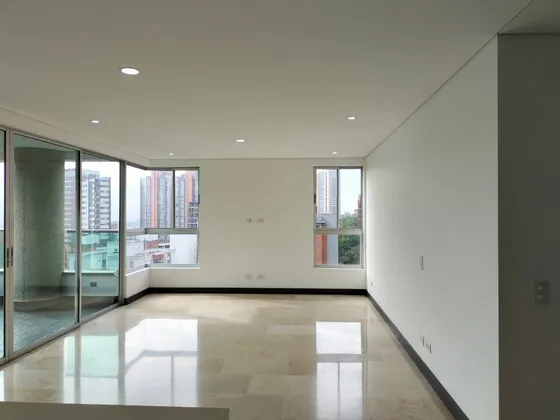 Apartamento En Arriendo En Castropol, Poblado