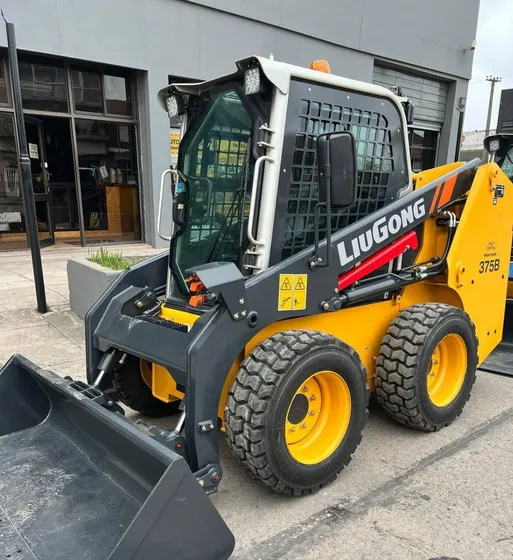 Minipala Cargadora Liugong 375b / 365b Bobcat Nueva Anticipo