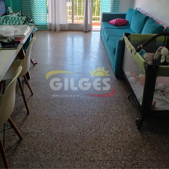 Venta De Departamento 3 Amb. En  Ramos Mejia C/cochera Cub.