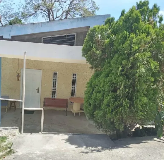 Casa En San Diego De Los Altos, Con Clima Fresco De Montaña, Amplia, Iluminada, Cercada, Con Acceso A Internet, Hermosa Vista, Tranquilidad Y Seguridad A Pocos Minutos De Caracas.