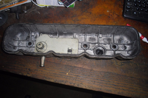 Imagen 3 de 3 de Vendo Tapa Valvula De Motor De Isuzu Motor 4jb1