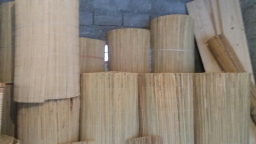 Imagen 4 de 5 de Estera De Junco Sólo Por Rollo $100